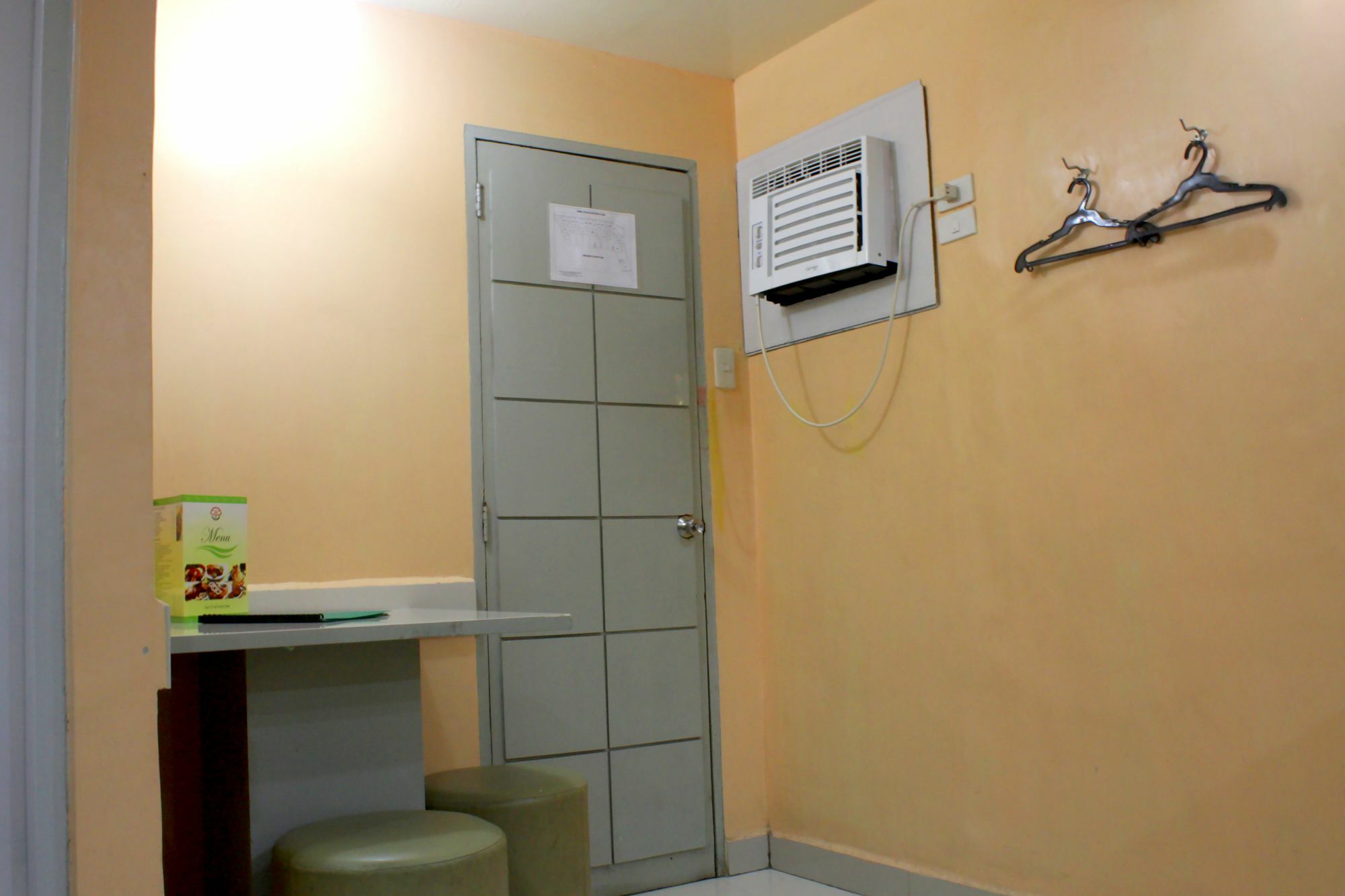 Mahal Kita Drive Inn Pasay Luaran gambar